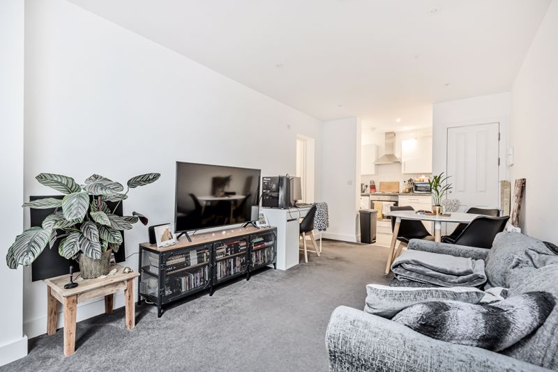 Living room- click for photo gallery